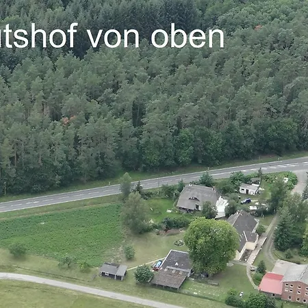 Ferien Mecklenburgische Seenplatte, Urlaub auf dem Gutshof Bossow Exterior foto