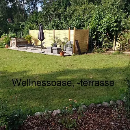 Ferien Mecklenburgische Seenplatte, Urlaub auf dem Gutshof Bossow Exterior foto
